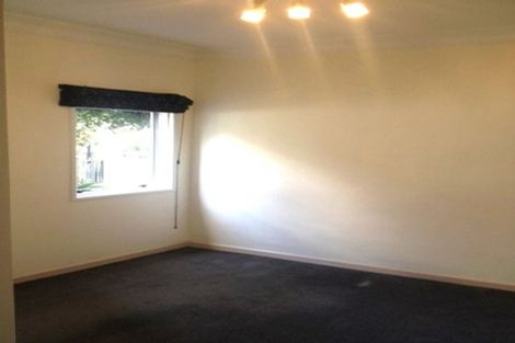 Photo of property in 8 Eclipse Place, Half Moon Bay, Auckland, 2012