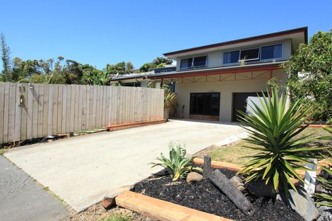 Photo of property in 11 Park Drive, Raglan, 3225
