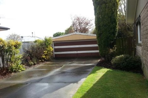 Photo of property in 23 Toorak Avenue, Avonhead, Christchurch, 8042