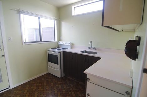 Photo of property in 3/36 Division Street, Riccarton, Christchurch, 8041