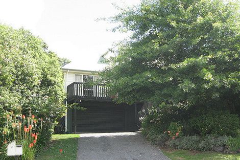 Photo of property in 2 Pompeys Place, Akaroa, 7520