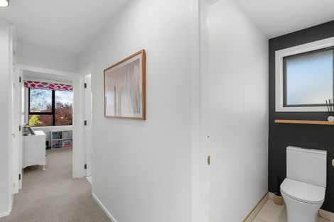 Photo of property in 42 Camberwell Place, Avonhead, Christchurch, 8042