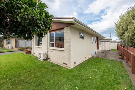 Photo of property in 2/3 Murphy Road, Taradale, Napier, 4112