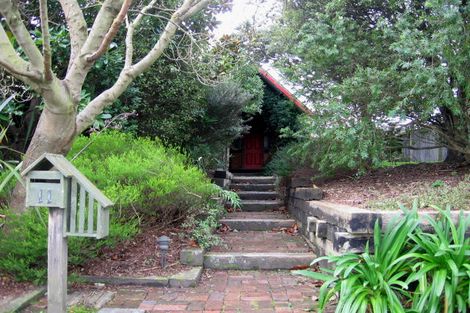 Photo of property in 11 Hillgrove Place, Fitzherbert, Palmerston North, 4410