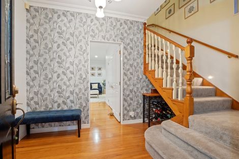 Photo of property in 38 Revell Drive, Ohauiti, Tauranga, 3112