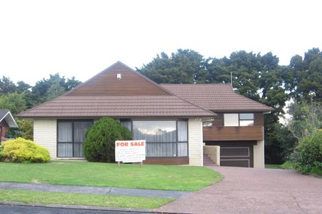 Photo of property in 41 Kuripaka Crescent, The Gardens, Auckland, 2105