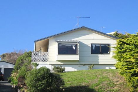 Photo of property in 21 Lagden Street, Camborne, Porirua, 5026