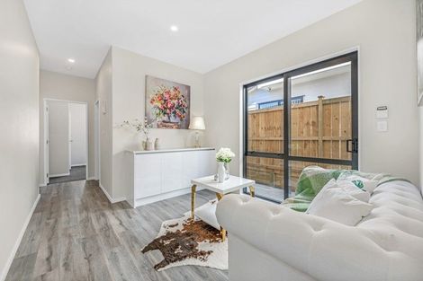 Photo of property in 54 Drumbuoy Drive, Flat Bush, Auckland, 2019