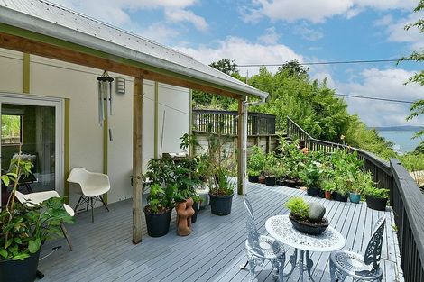 Photo of property in 16 Shelly Beach Road, Shelly Beach, Helensville, 0874