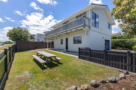 Photo of property in 1 John Street, Titahi Bay, Porirua, 5022