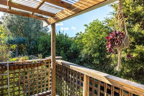 Photo of property in 14 Wellington Road, Surfdale, Waiheke Island, 1081