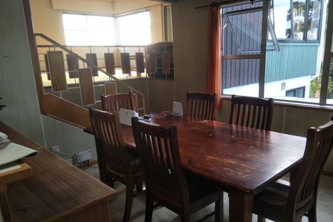 Photo of property in 12 Exmouth Road, Northcote, Auckland, 0627