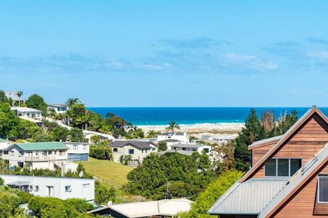 Photo of property in 43 Cullen Street, Mangawhai Heads, Mangawhai, 0505