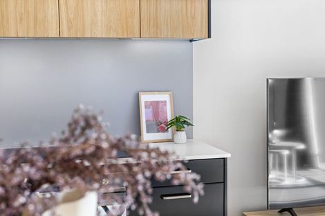 Photo of property in 14/2 Warrant Officer Lane, Hobsonville, Auckland, 0616