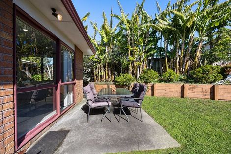 Photo of property in 54 Greenberry Drive, Ranui, Auckland, 0612