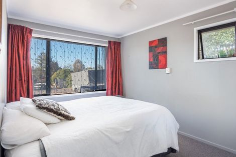 Photo of property in 1 Ewing Grove, Acacia Bay, Taupo, 3330