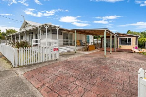 Photo of property in 1 Moore Avenue, Tawhero, Whanganui, 4501