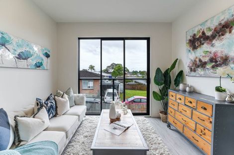 Photo of property in 40d Innismara Avenue, Wattle Downs, Auckland, 2103