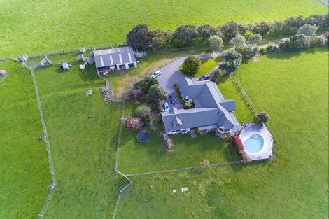 Photo of property in 814 Ruatangata Road, Whangaehu, Whanganui, 4581