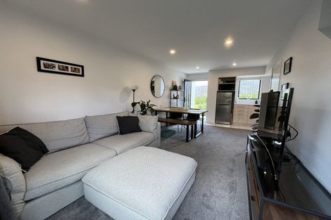 Photo of property in 5/45 Vera Road, Te Atatu South, Auckland, 0610