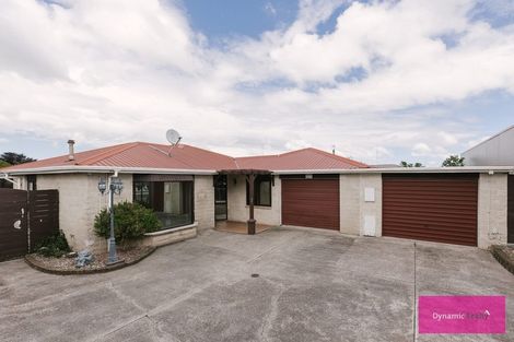 Photo of property in 10 Botanical Road, Takaro, Palmerston North, 4412