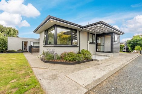 Photo of property in 19 Vyner Road, Otatara, Invercargill, 9879