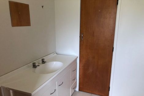 Photo of property in 22 Grande Vue Road, Hillpark, Auckland, 2102