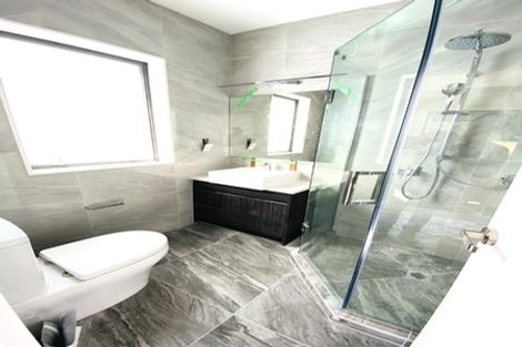 Photo of property in 18b Fernaig Street, Papakura, 2110