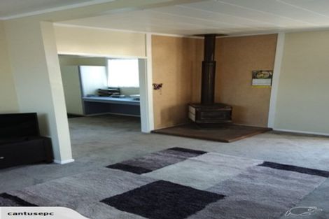 Photo of property in 4 Kennedy Street, Foxton Beach, Foxton, 4815