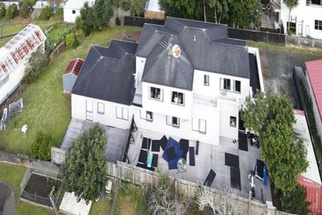 Photo of property in 7 Taha Road, Te Atatu South, Auckland, 0610