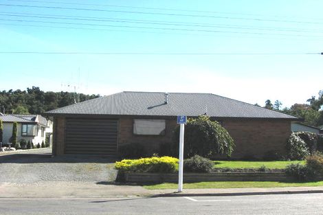 Photo of property in 2/16 Peel Street, Geraldine, 7930