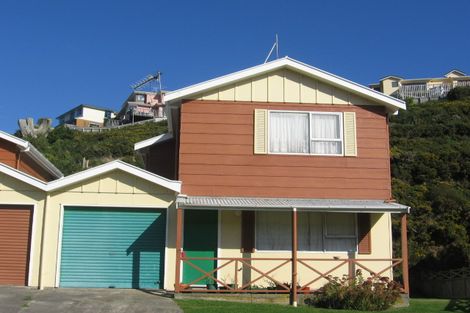 Photo of property in 10 Duggan Place, Johnsonville, Wellington, 6037