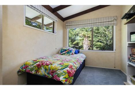 Photo of property in 3 Awhitu Road, Waiuku, 2683