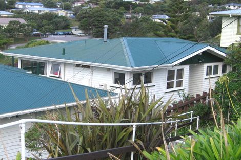 Photo of property in 6 Mark Avenue, Paparangi, Wellington, 6037