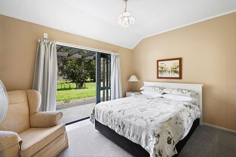 Photo of property in 18 Masters Road, Eureka, Hamilton, 3287