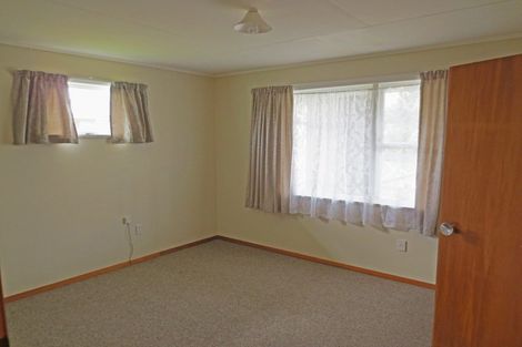 Photo of property in 6 Te Awe Awe Court, Hokowhitu, Palmerston North, 4410