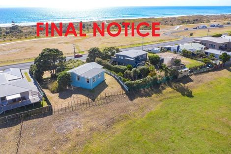 Photo of property in 116 Seaforth Road, Waihi Beach, 3611