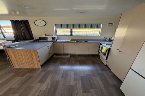 Photo of property in 69 Guppy Road, Greenmeadows, Napier, 4112