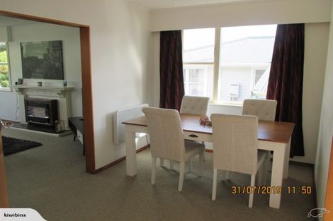 Photo of property in 90 Kenmore Street, Newlands, Wellington, 6037