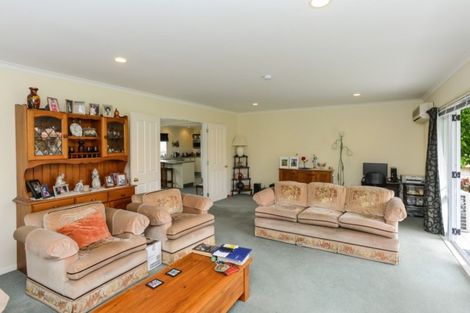 Photo of property in 525a Main North Road, Bay View, Napier, 4104
