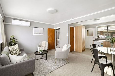 Photo of property in 2/246 Main Road, Tawa, Wellington, 5028