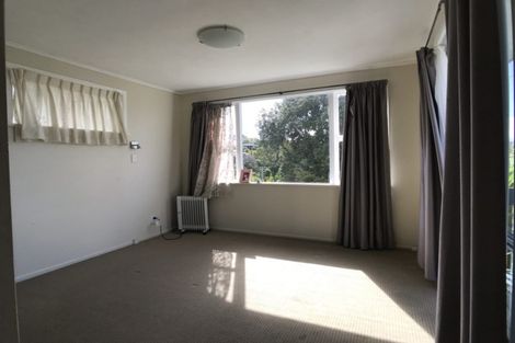 Photo of property in 12 Limmer Place, Browns Bay, Auckland, 0632