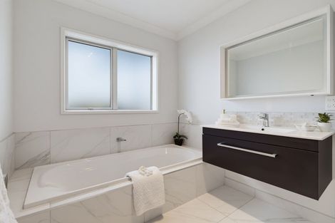Photo of property in 24 Hitchen Road, Pokeno, 2402