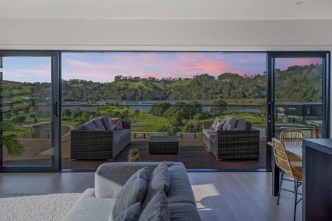 Photo of property in 6 Joyce Harsant Place, Cooks Beach, 3591