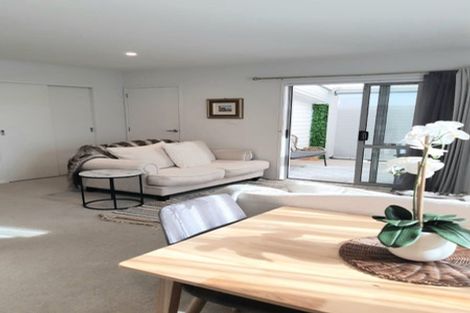 Photo of property in 11 Kamahi Crescent, Papamoa Beach, Papamoa, 3118