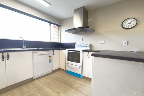 Photo of property in 2 Cardigan Bay Place, Addington, Christchurch, 8024