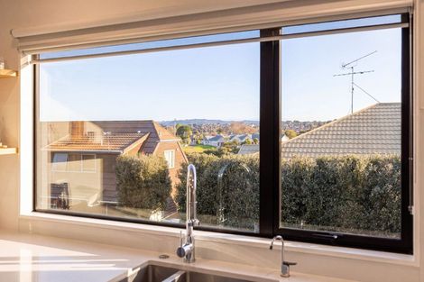 Photo of property in 1/14 Kells Place, Botany Downs, Auckland, 2010