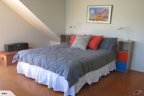 Photo of property in 5 Buxtons Road, Lyttelton, 8082