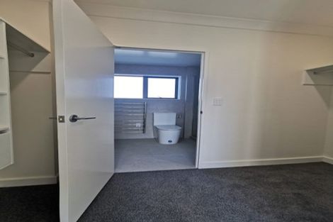 Photo of property in 64 Parkwood Avenue, Westgate, Auckland, 0614