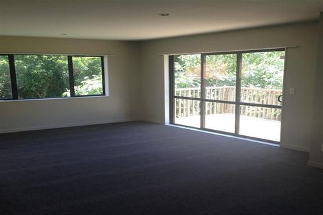 Photo of property in 7 Pistachio Place, Goodwood Heights, Auckland, 2105